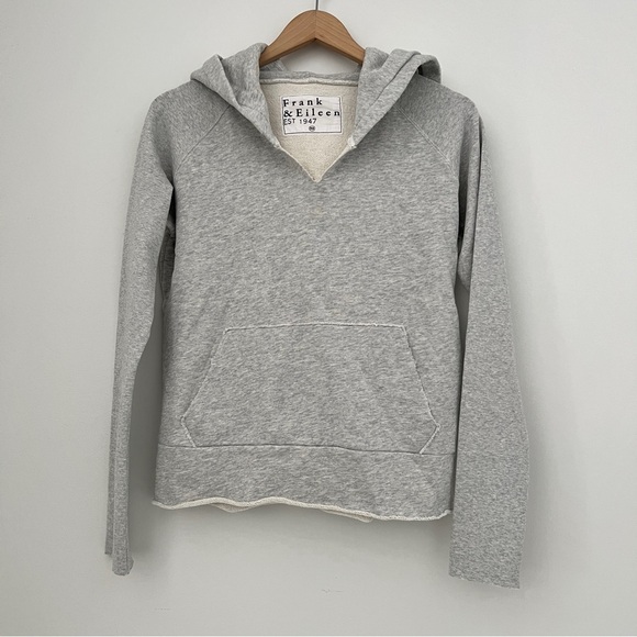 Frank & Eileen Tops - New Gray Frank & Eileen Fleece Hoodie Sz XS X-Small